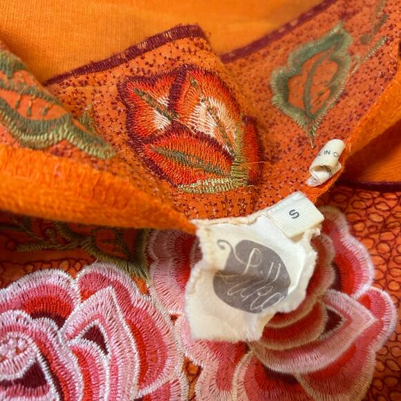Anthropologie Lilka Rosey Orange Embroidered Square Neck Sweatshirt Size Small - Picture 3 of 6